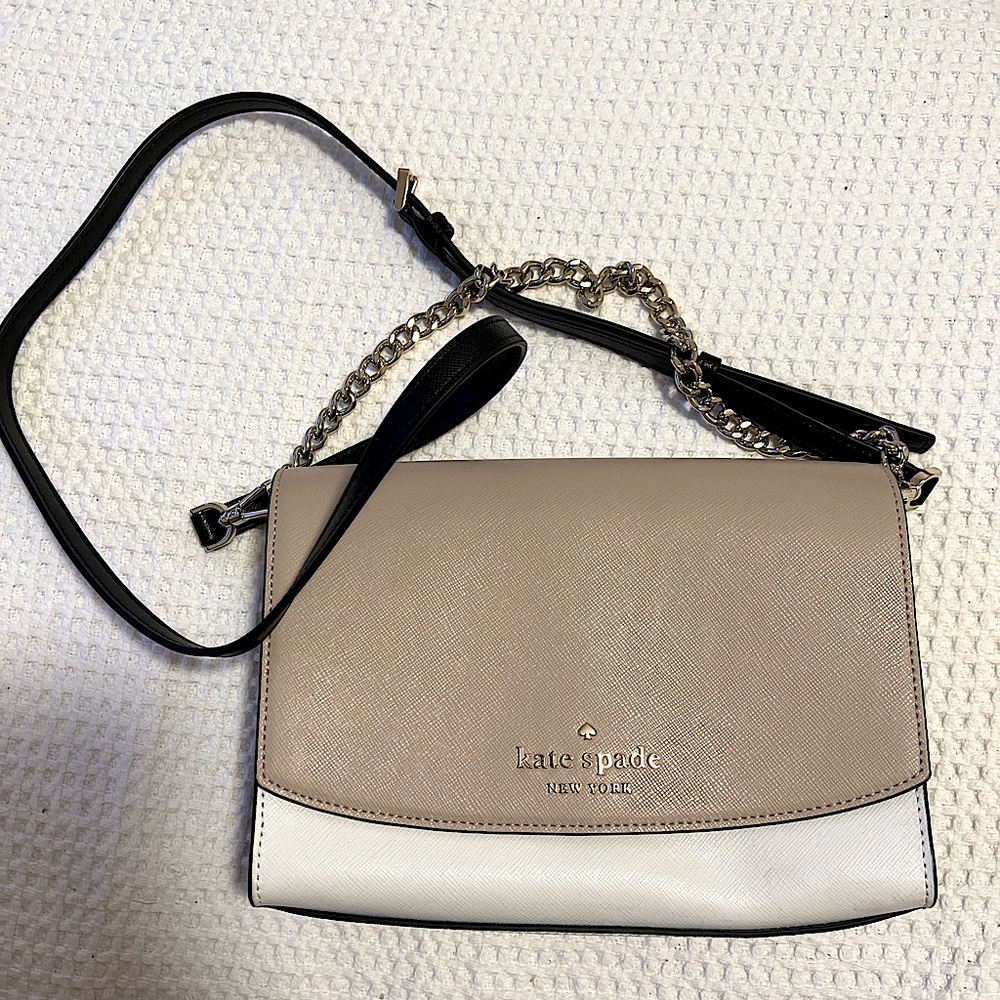 KATE SPADE  Carson Convertible Crossbody Bag Nimbus warm beige Multi